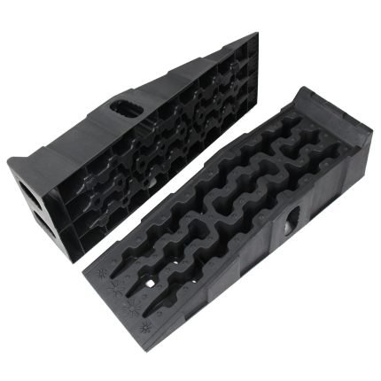 GT-15P ASME certified plastic auto service ramps isolated pair
